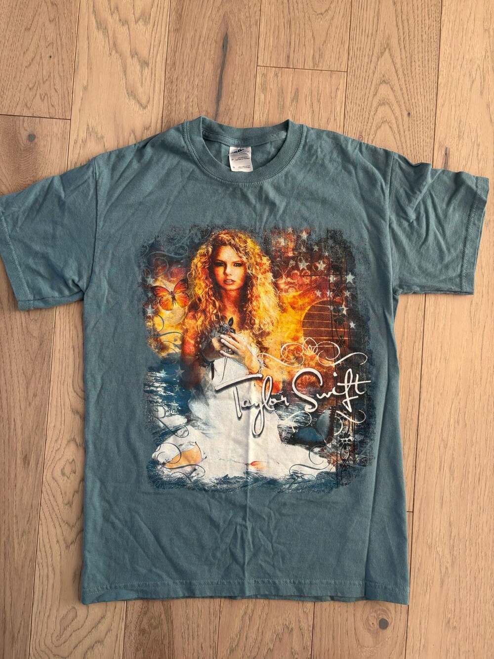 Rare Vintage Taylor Swift 2007 Debut Album Tour T-Shirt Size S